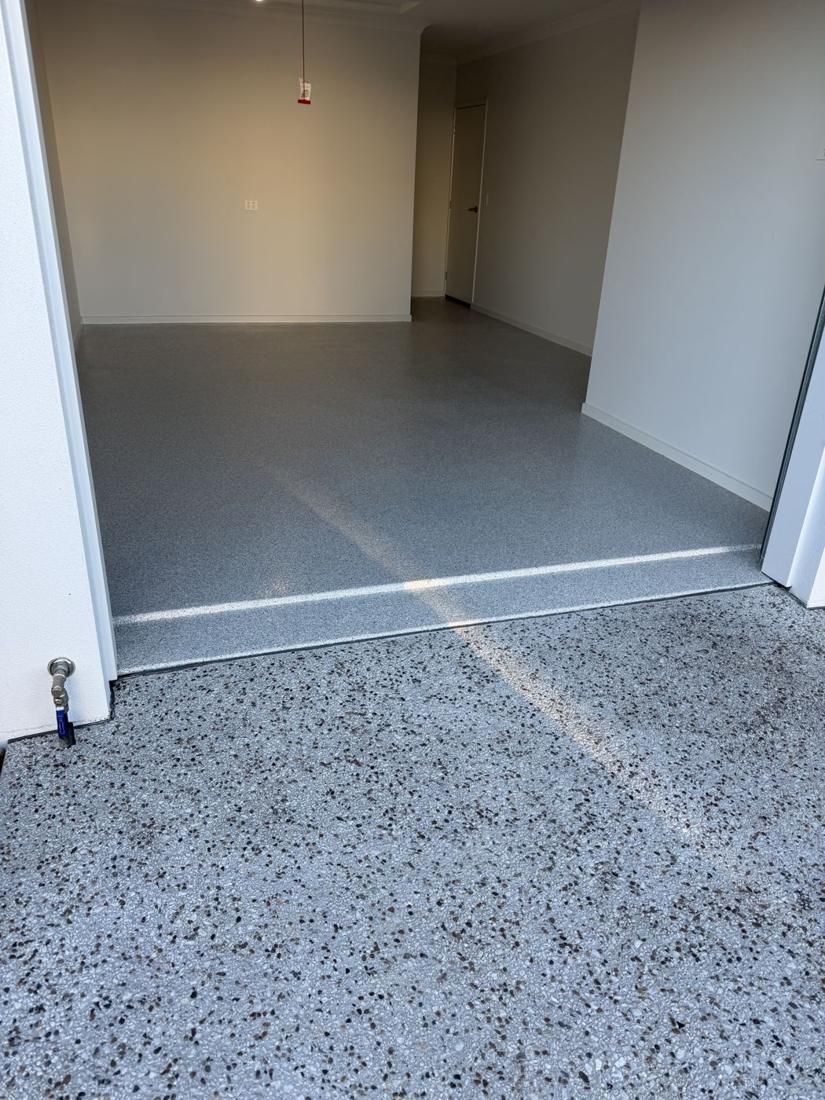Double garage, grey flake by Epoxy Armour Coatings, Sunshine Coast