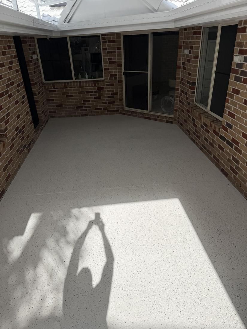 Patio under the roofline by Epoxy Armour Coatings, Sunshine Coast